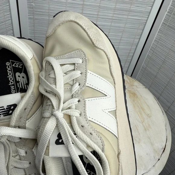 New Balance Off White Beige Suede Fabric Retro Sneakers Casual Street Style 7 - Picture 7 of 11